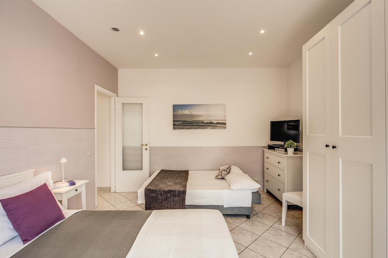Rome4Guest Ostia Apartman Kültér fotó